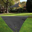 Voile d'ombrage triangulaire grise Voile d'ombrage triangulaire grise