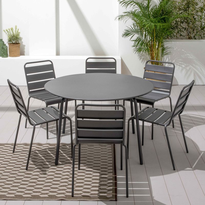 Table grise ronde en acier 6 personnes Table grise ronde en acier 6 personnes