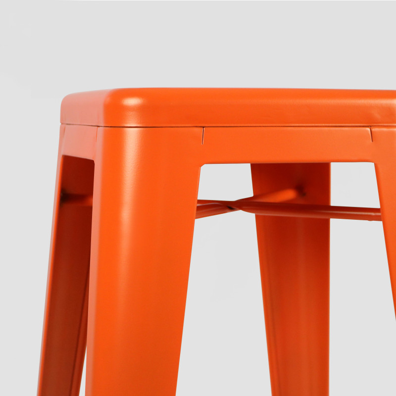 Focus tabouret orange en métal (4/5)