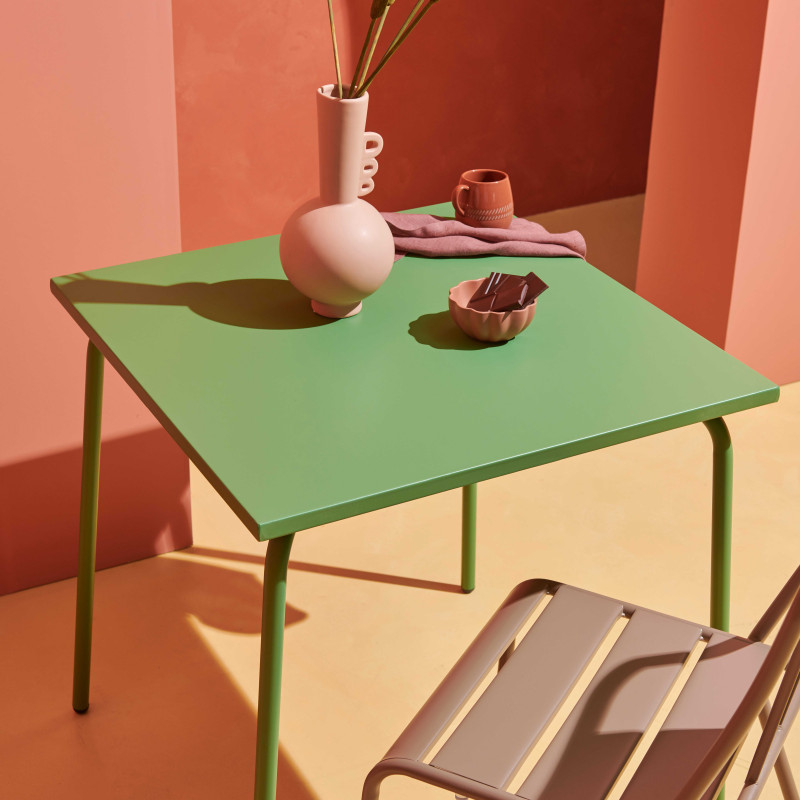 Table en métal carrée VERTE CACTUS (2/7)