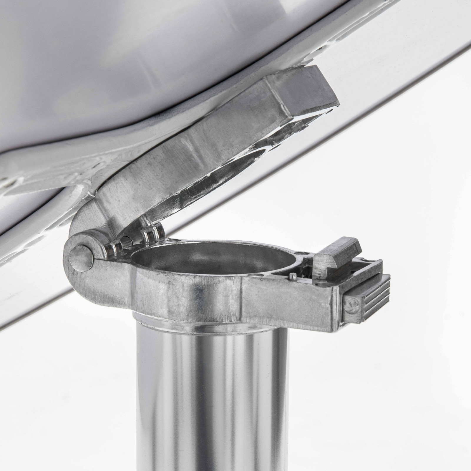 Focus système table bistro CHR rabattable