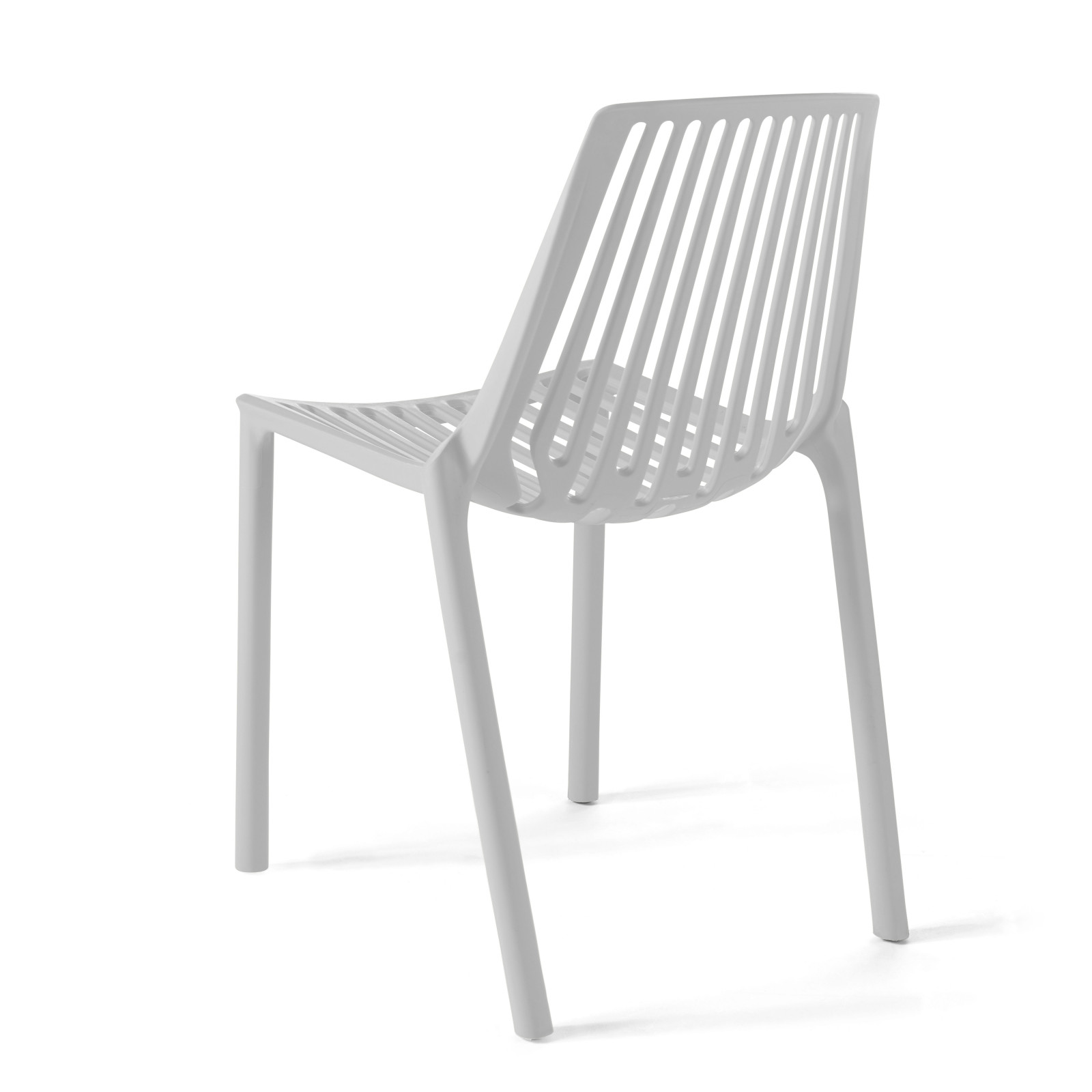Chaise design en plastique avec dossier ajouré
