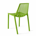 Chaise design en plastique avec dossier ajouré