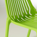 Chaise design en plastique avec dossier ajouré
