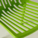 Chaise design en plastique avec dossier ajouré
