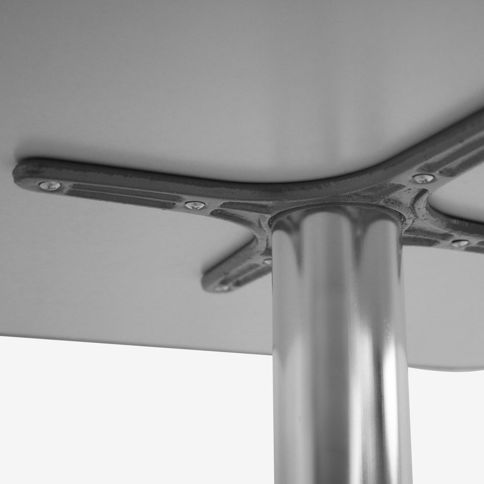 Pied de table mange debout en aluminium Pied de table mange debout en aluminium