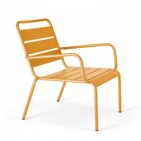 Fauteuil de terrasse bas en métal