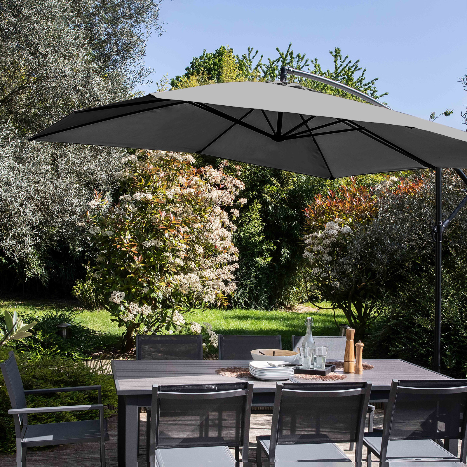 Ensemble parasol déporté carré inclinable 160g/m² (3 x 3 m)  + 4 dalles à lester remplissables