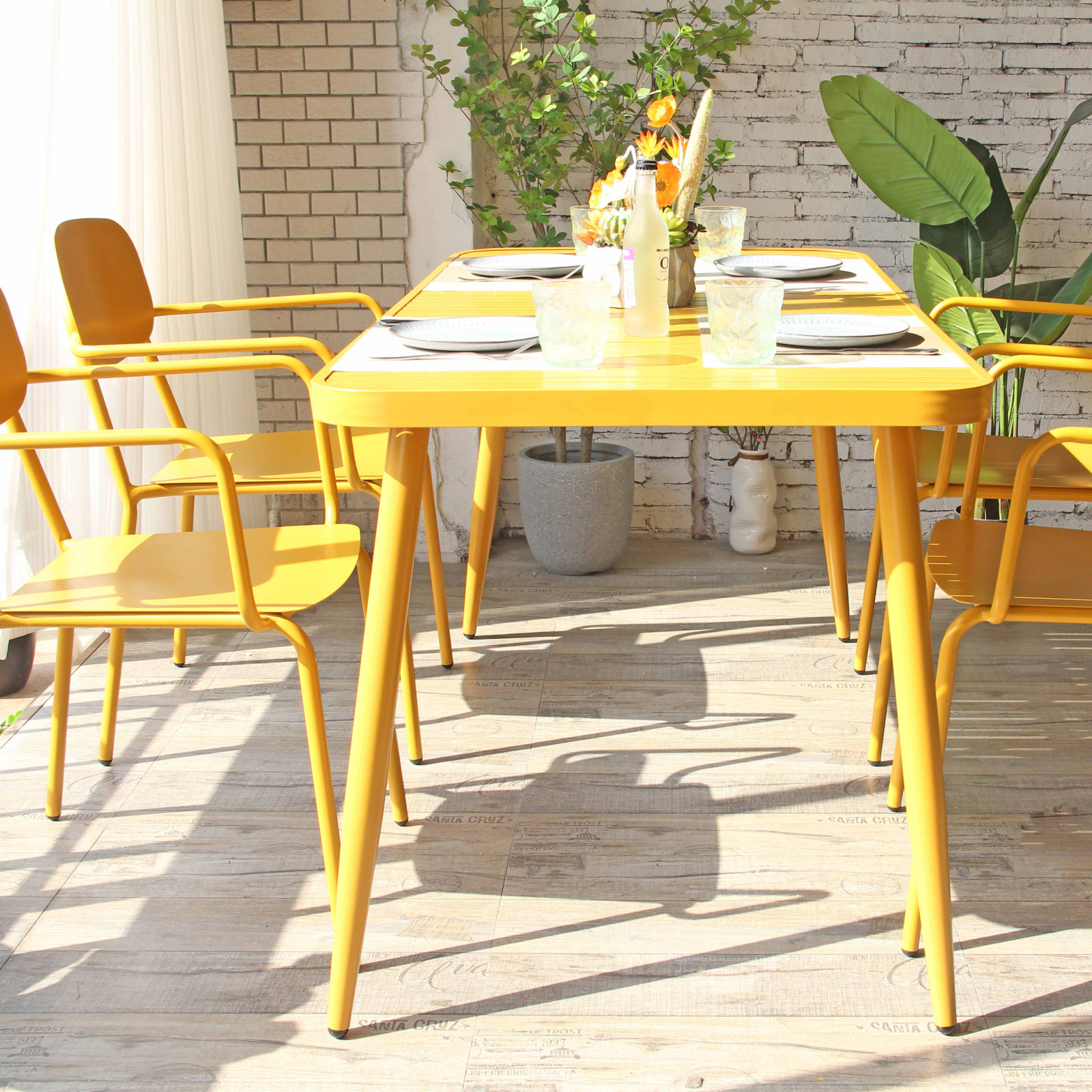 Table de terrasse rectangulaire (150 x 75 x 75 cm) en aluminium