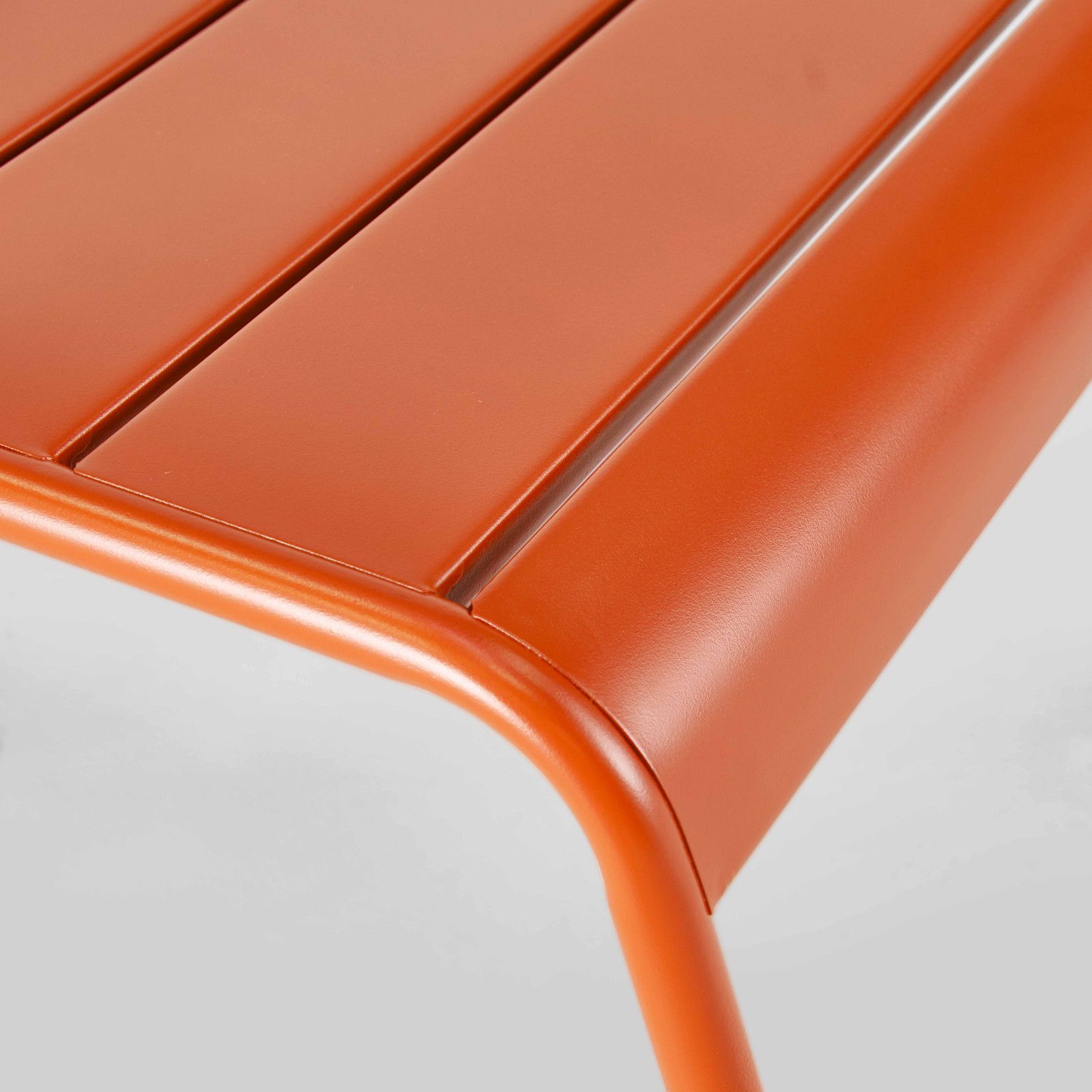 Repose-pied en métal