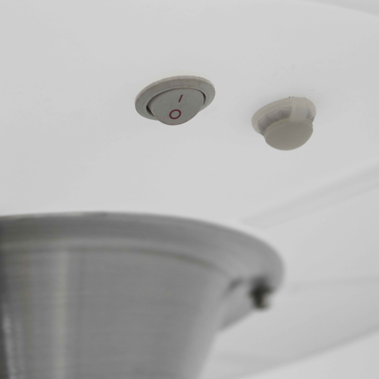 Table de bar LED étanche sans fil - 60x106cm Table de bar LED étanche sans fil - 60x106cm