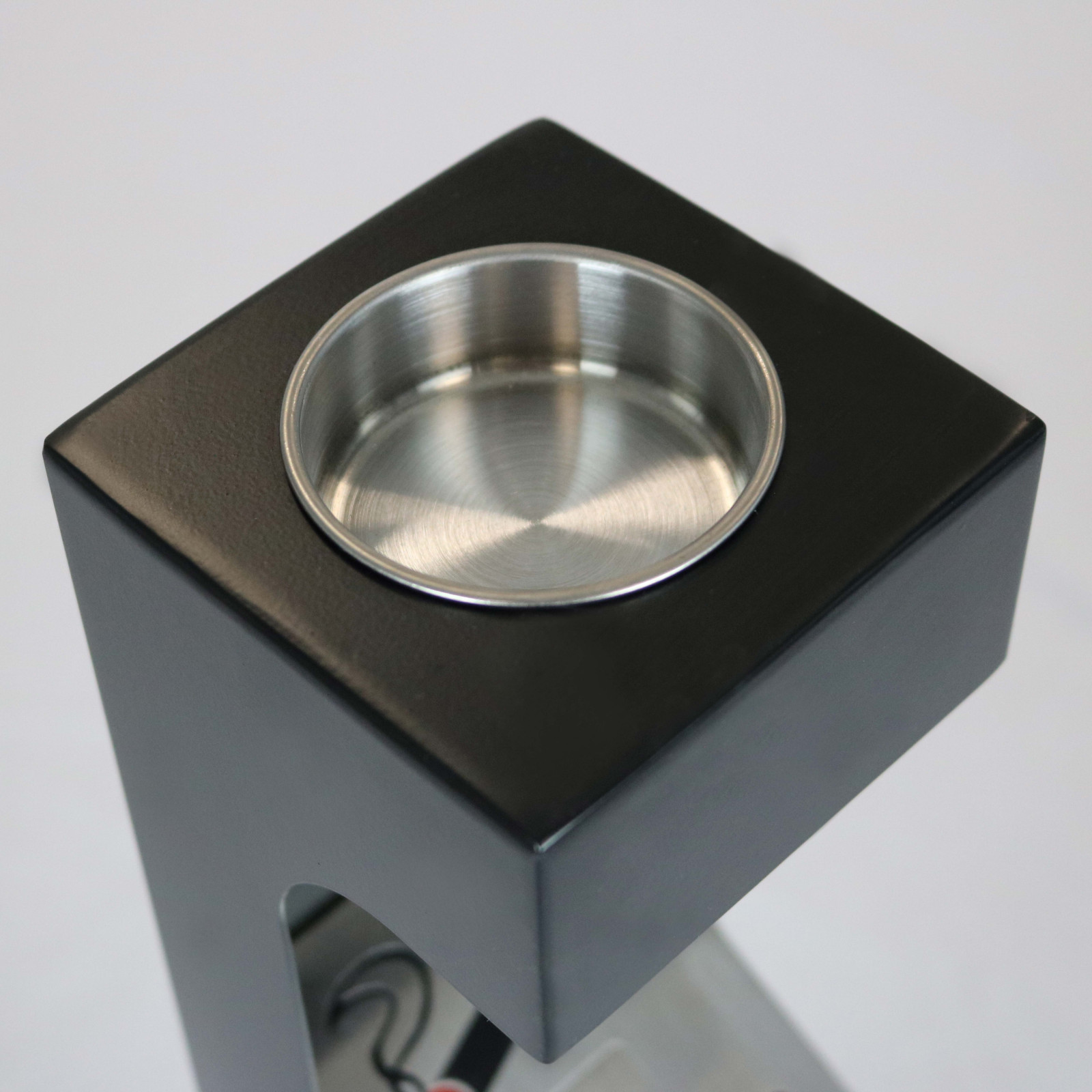 Cendrier extérieur mural en acier noir