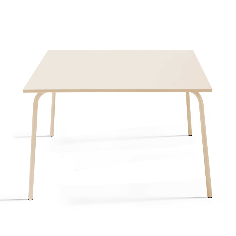 Table carrée en métal (120 cm) - 8 places