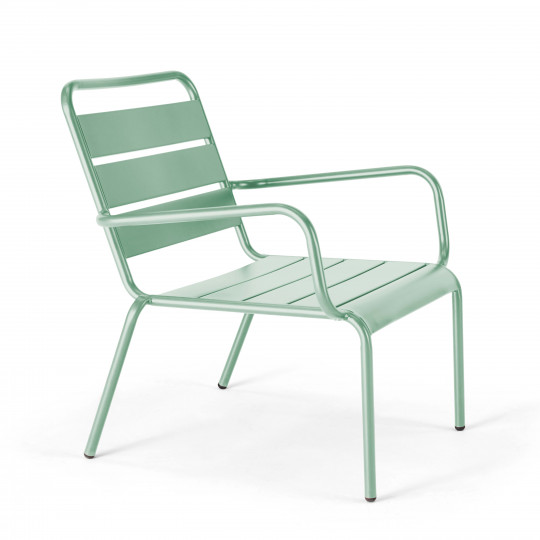 Fauteuil de terrasse bas en métal