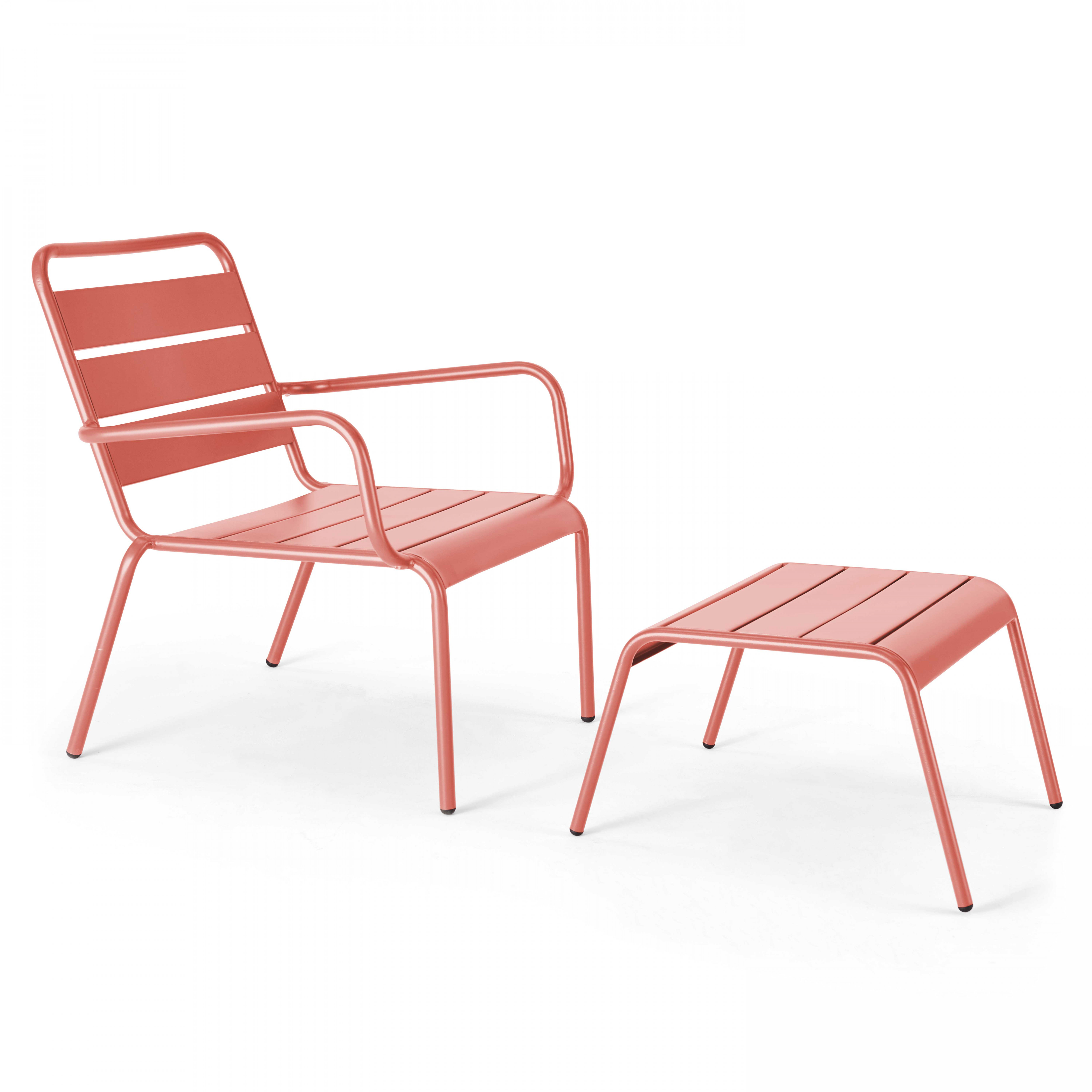 Ensemble fauteuil de terrasse bas et repose-pied en métal