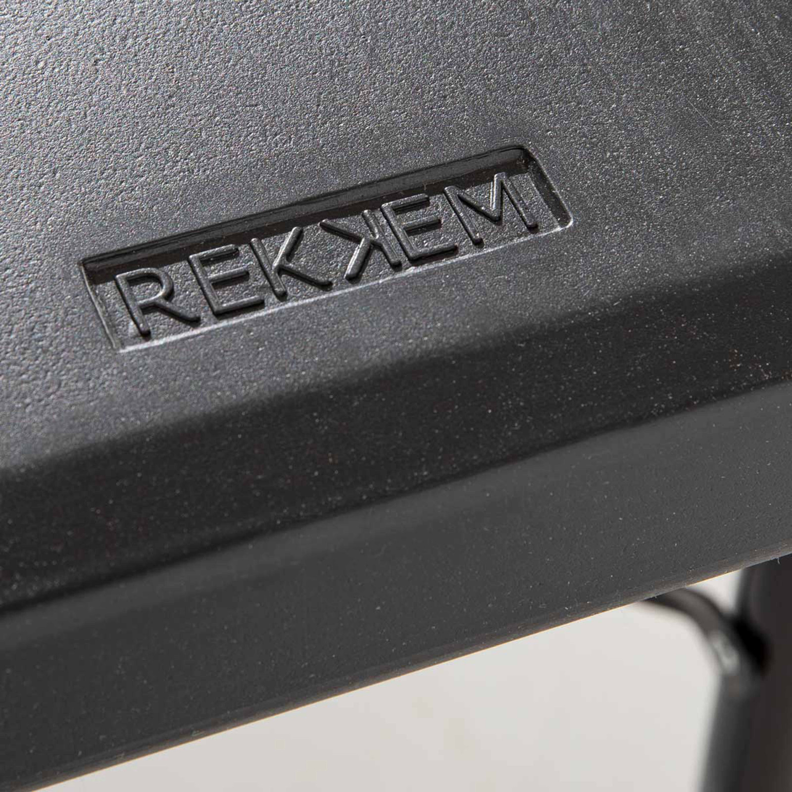 Table pliante monobloc noire 183 cm - 8 places Table pliante monobloc noire 183 cm - 8 places