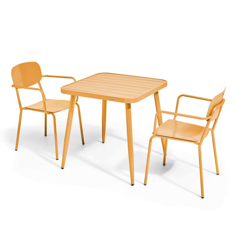 Table de terrasse carrée ( 75 x 75 x 76 cm) + 2 fauteuils en aluminium