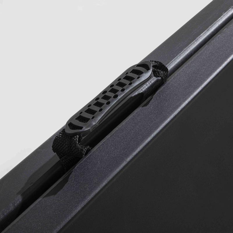 Table pliante noire en PEHD 180cm - 8 places