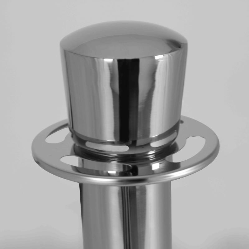 Poteaux de guidage inox et cordon velours noir