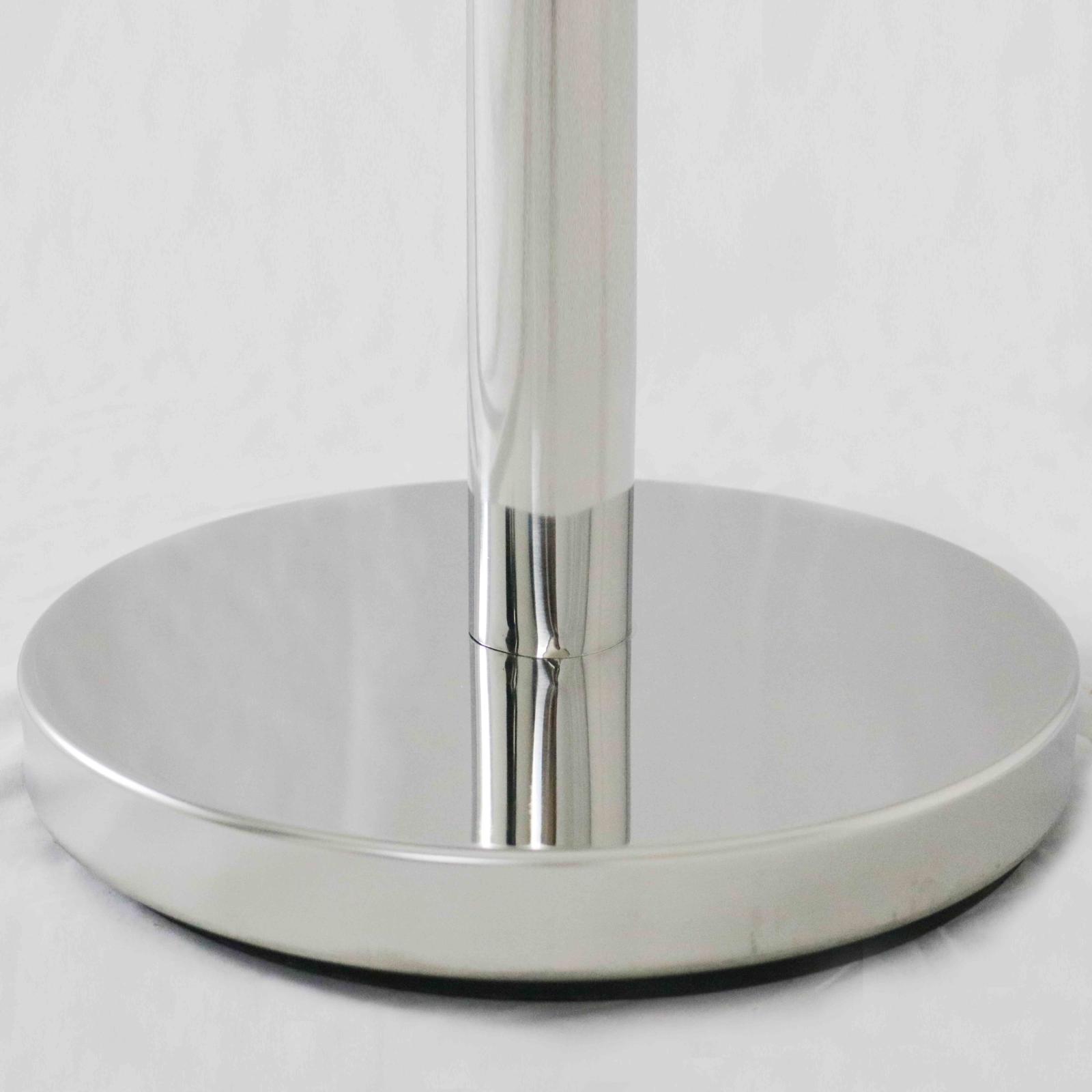 Poteaux de guidage inox et cordon velours noir