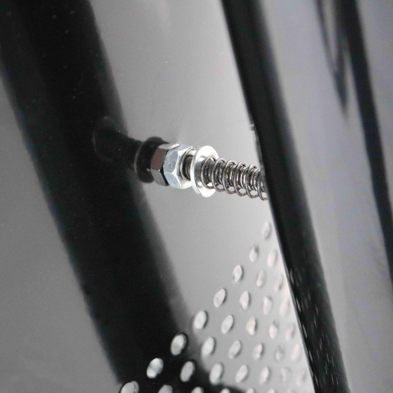 Poubelle d'extérieur sur pieds avec cendrier - 30L Poubelle d'extérieur sur pieds avec cendrier - 30L