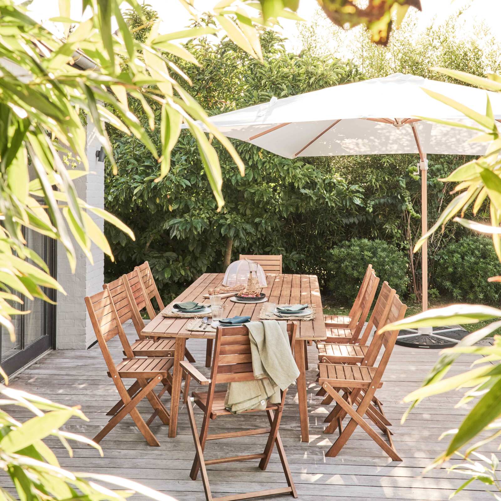 Parasol déporté carré rotatif 360° (3x3m) - 250g/m²