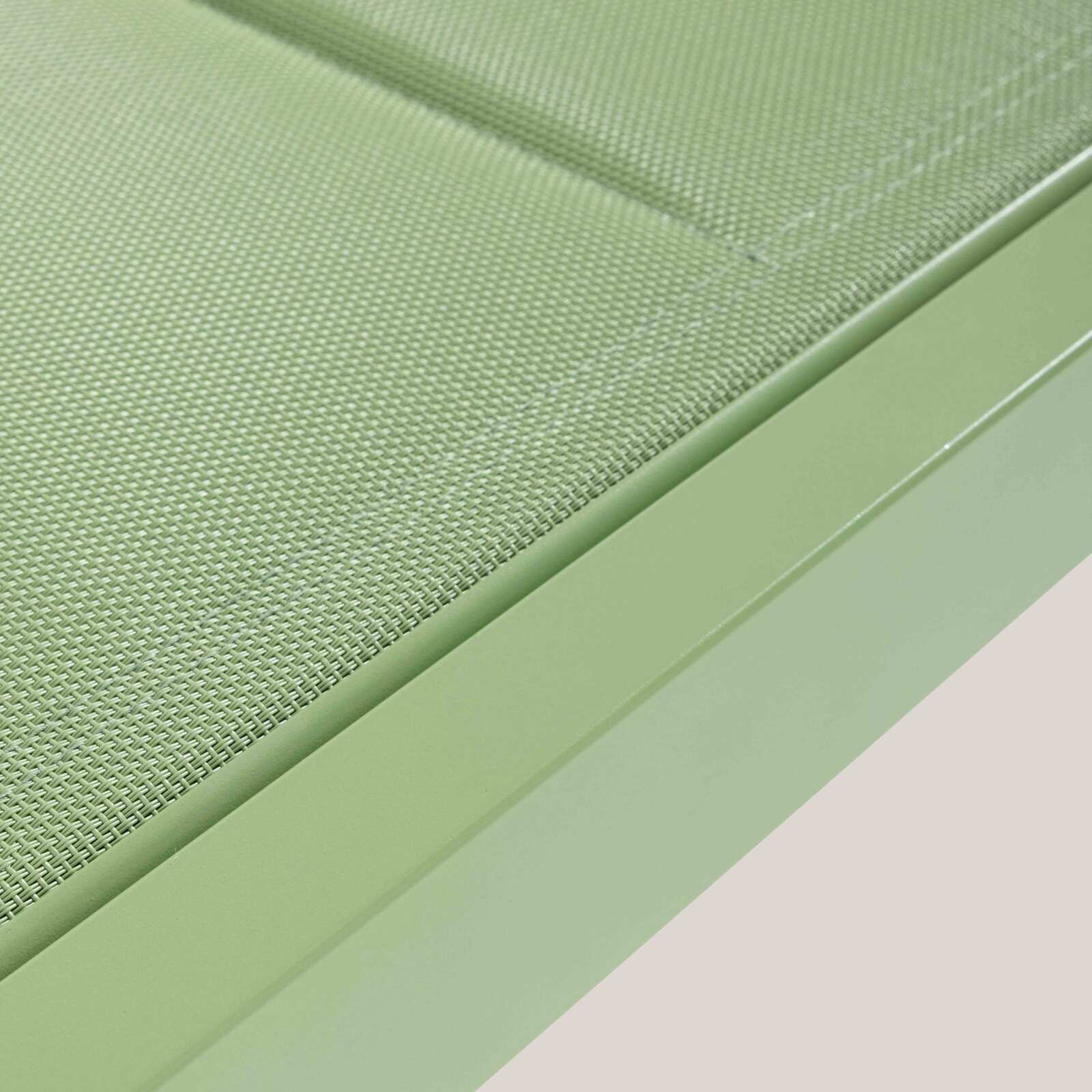 Lot de 2 bains de soleil en aluminium et textilène