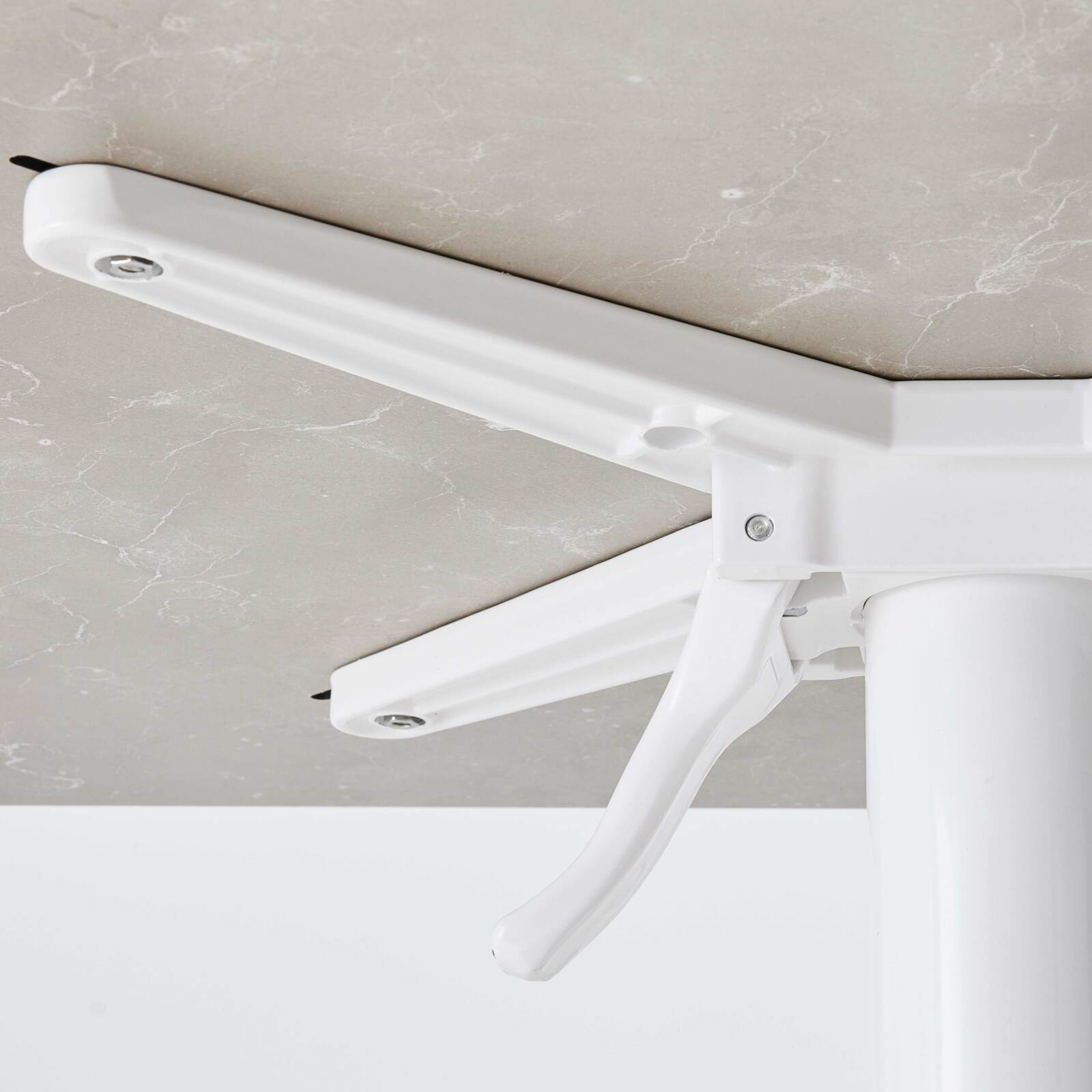 Table carré haute (60x60 cm) inclinable en HPL avec pied blanc