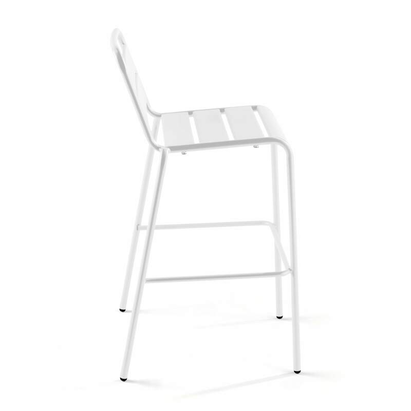Chaise haute en métal