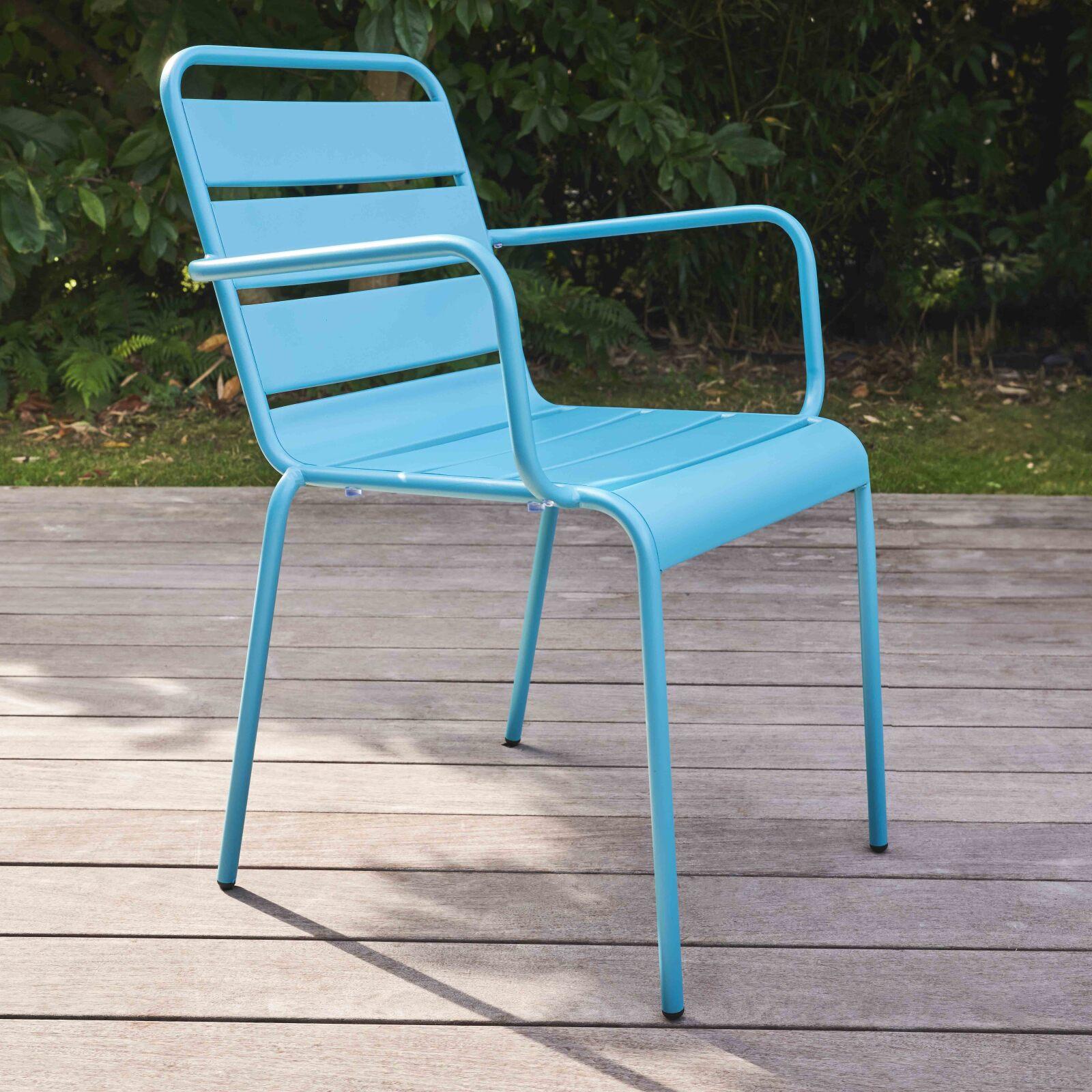 Chaise de terrasse avec accoudoirs en métal