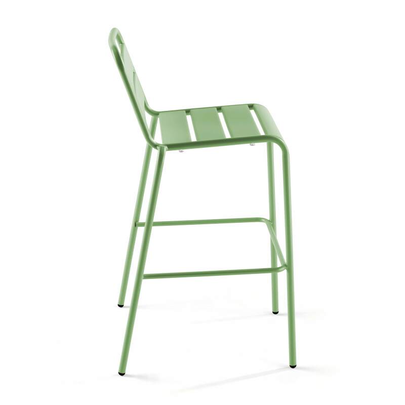 Chaise haute en métal