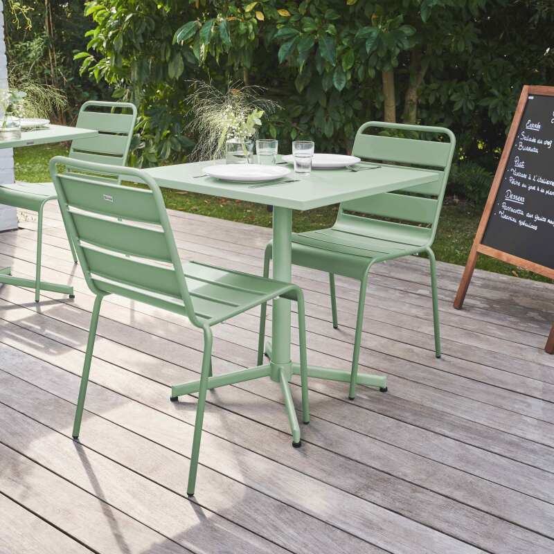 Ensemble table carrée avec plateau inclinable et 2 chaises en métal