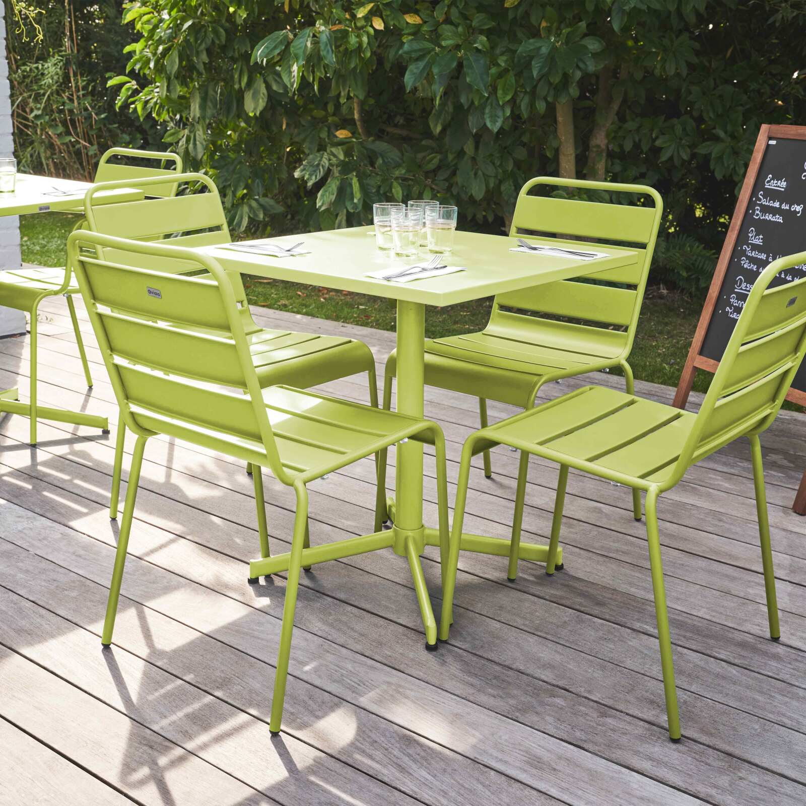 Ensemble de terrasse inclinable (70 x 70 x 72 cm) + 4 chaises en métal