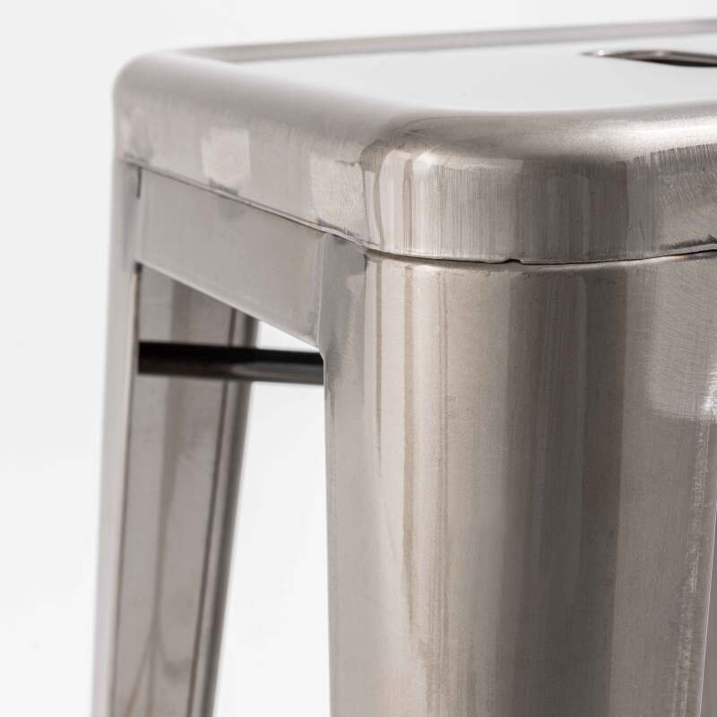 Lot de 4 tabourets en métal mat