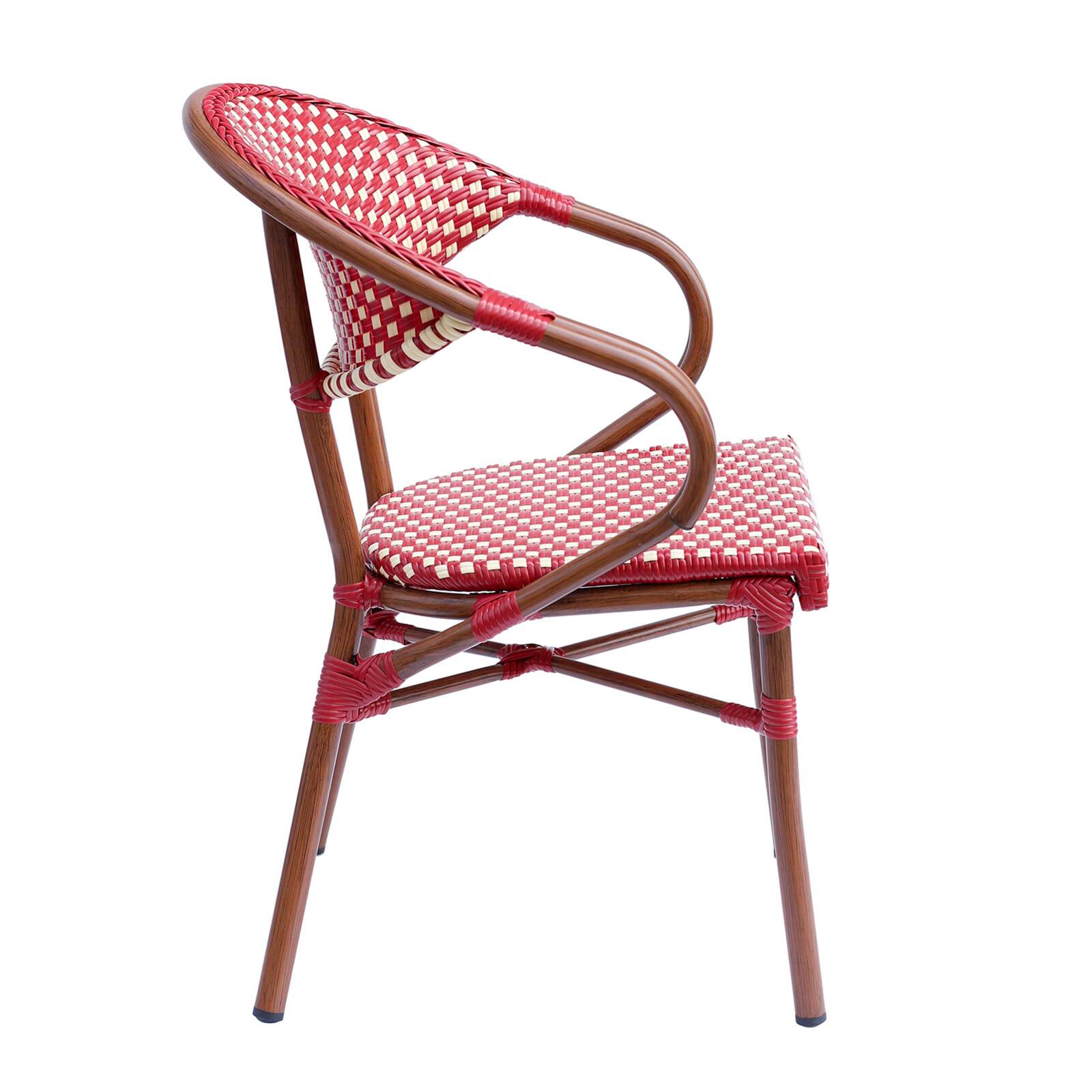 Chaise de bistrot parisien en aluminium et rotin synthétique Chaise de bistrot parisien en aluminium et rotin synthétique