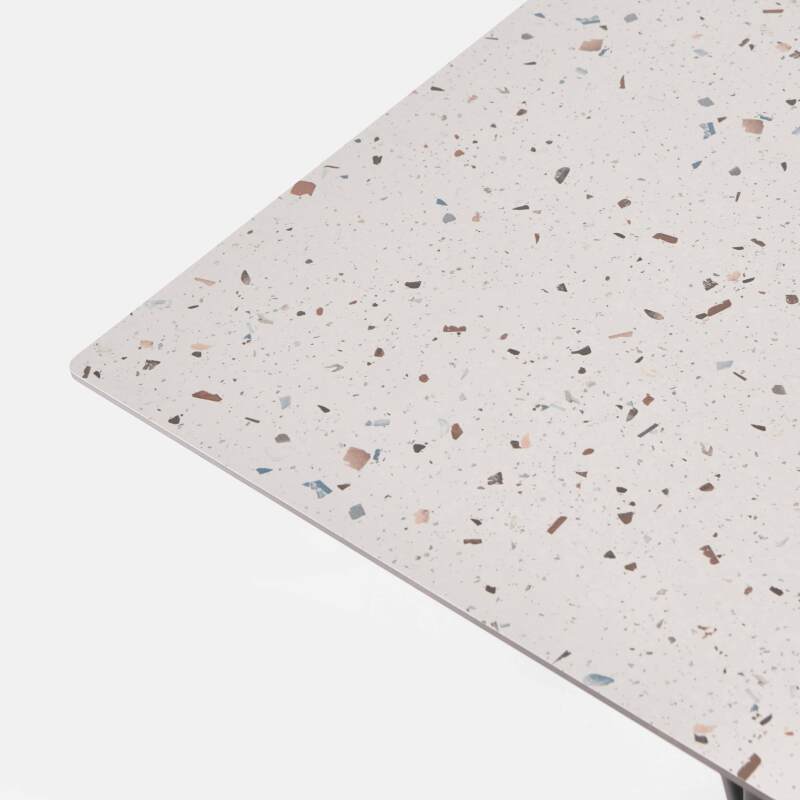 Table 60x60 cm inclinable stratifiée avec pied noir et chaises en métal (3/7)