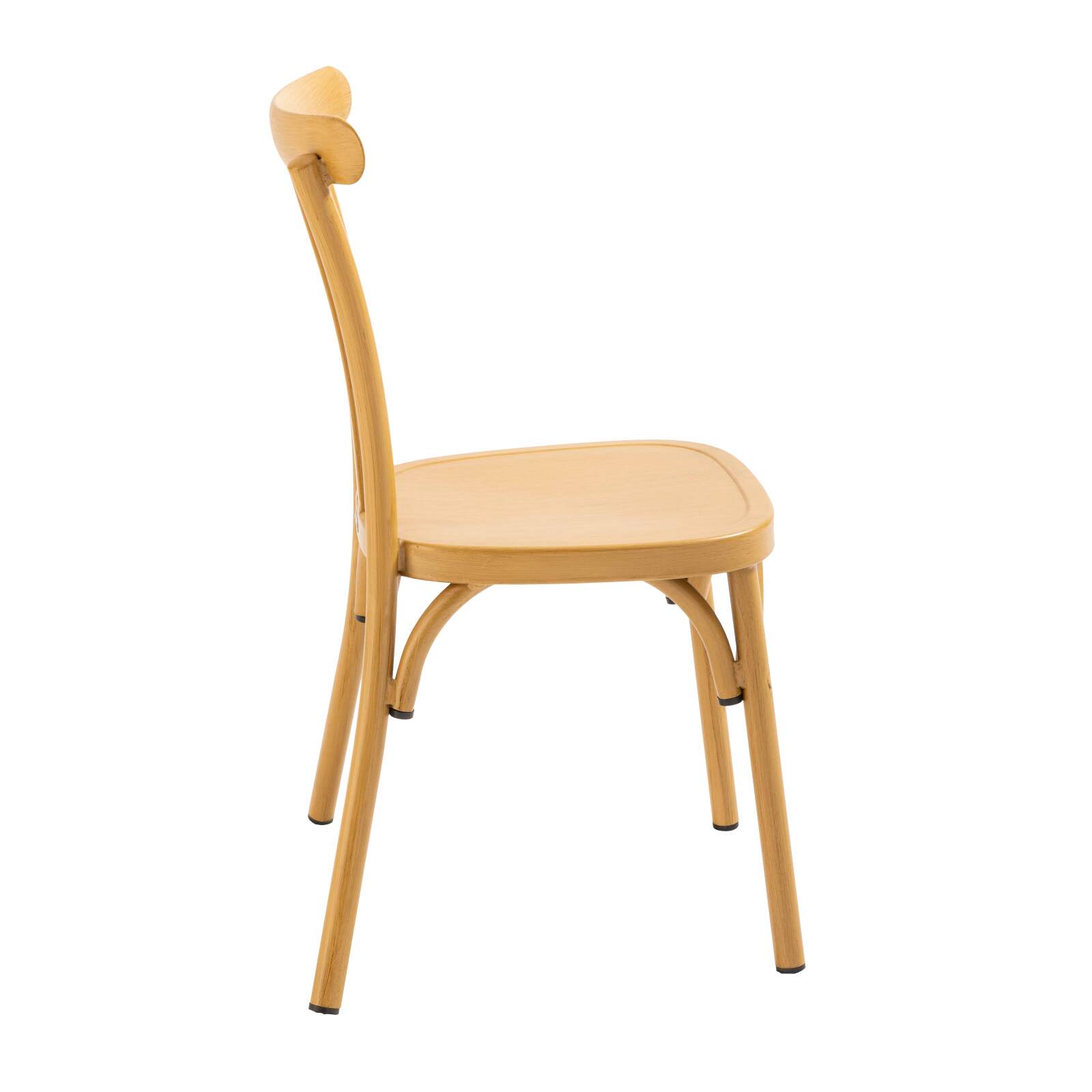 Chaise ajourée en aluminium