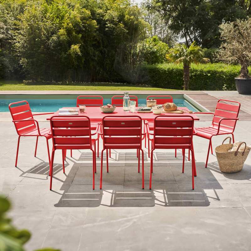 Ensemble table rectangulaire 180 cm et 8 fauteuils en métal