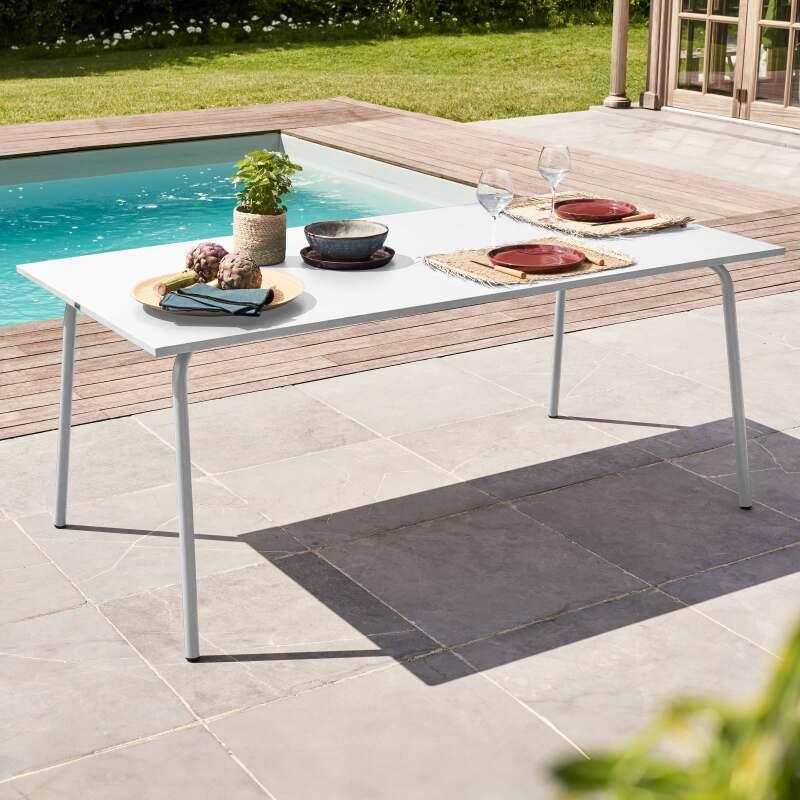 Table rectangulaire en métal (180 cm) -  8 places