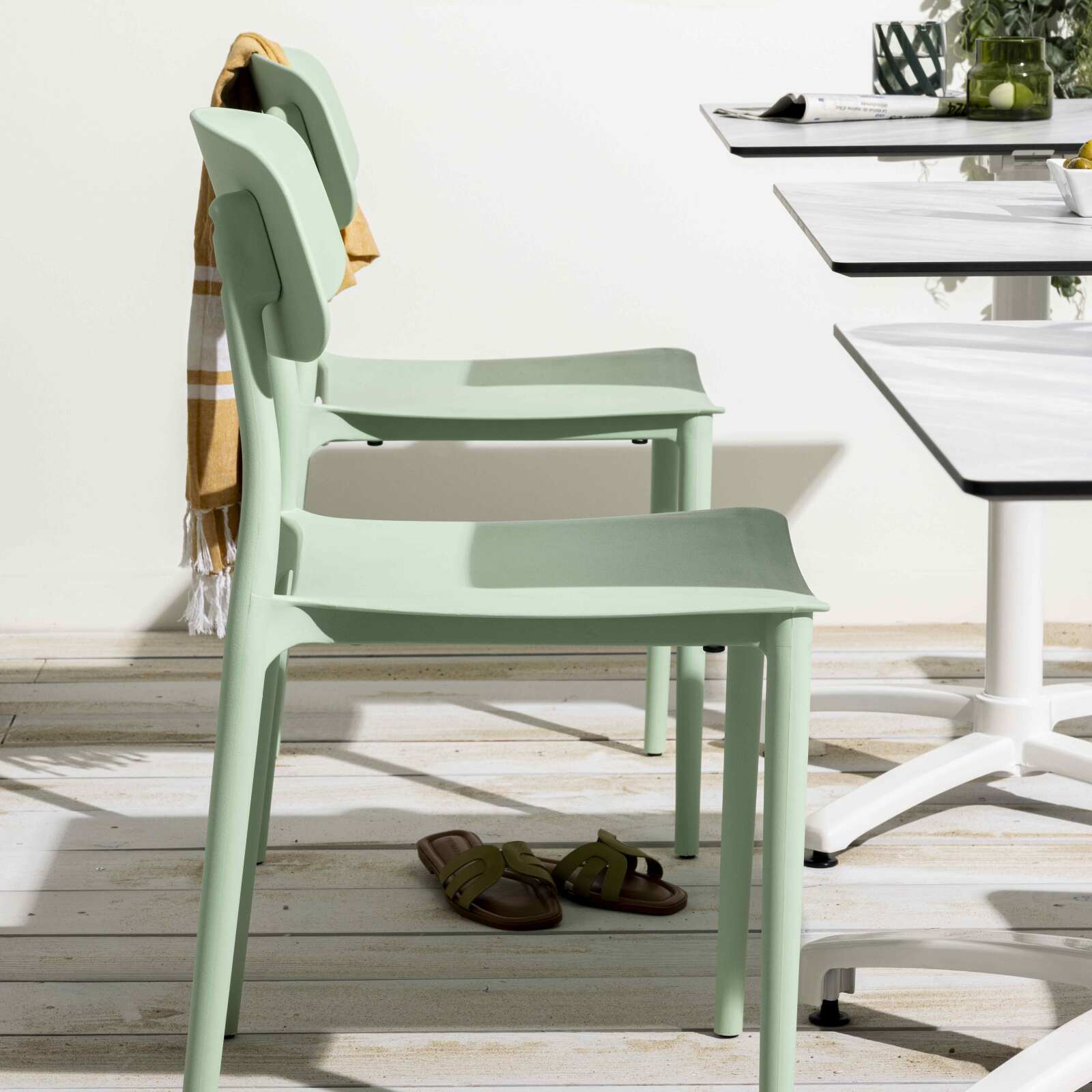 Chaises de restaurant en plastique - Lot de 2