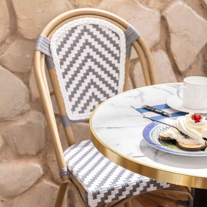 Table de terrasse ⌀60 cm inclinable stratifiée et 2 chaises style bistrot en aluminium  (3/10)