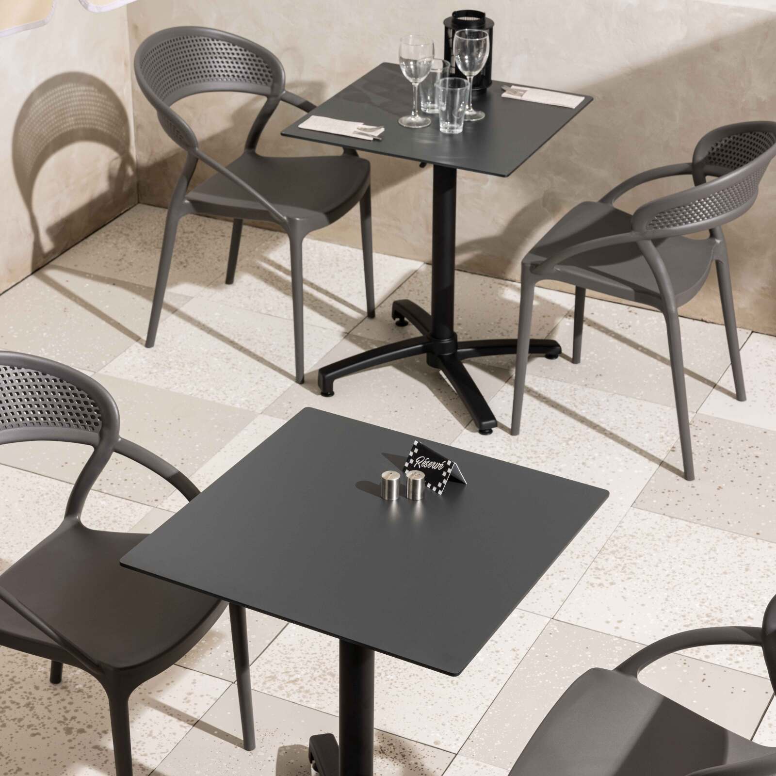 Chaises de restaurant en plastique - Lot de 4