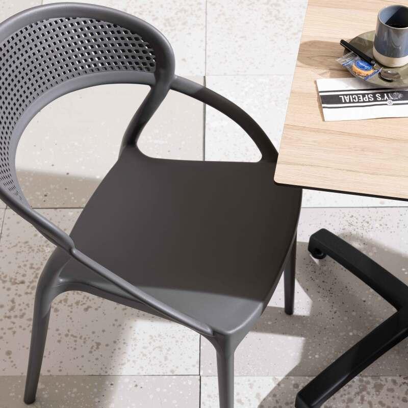 Chaises de restaurant en plastique - Lot de 4