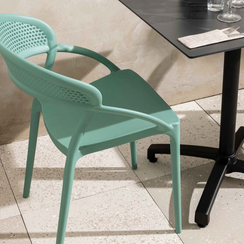 Chaises de restaurant en plastique - Lot de 4