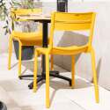 Chaise de restaurant ajourée en plastique