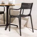 Chaise de terrasse de restaurant en plastique avec accoudoirs