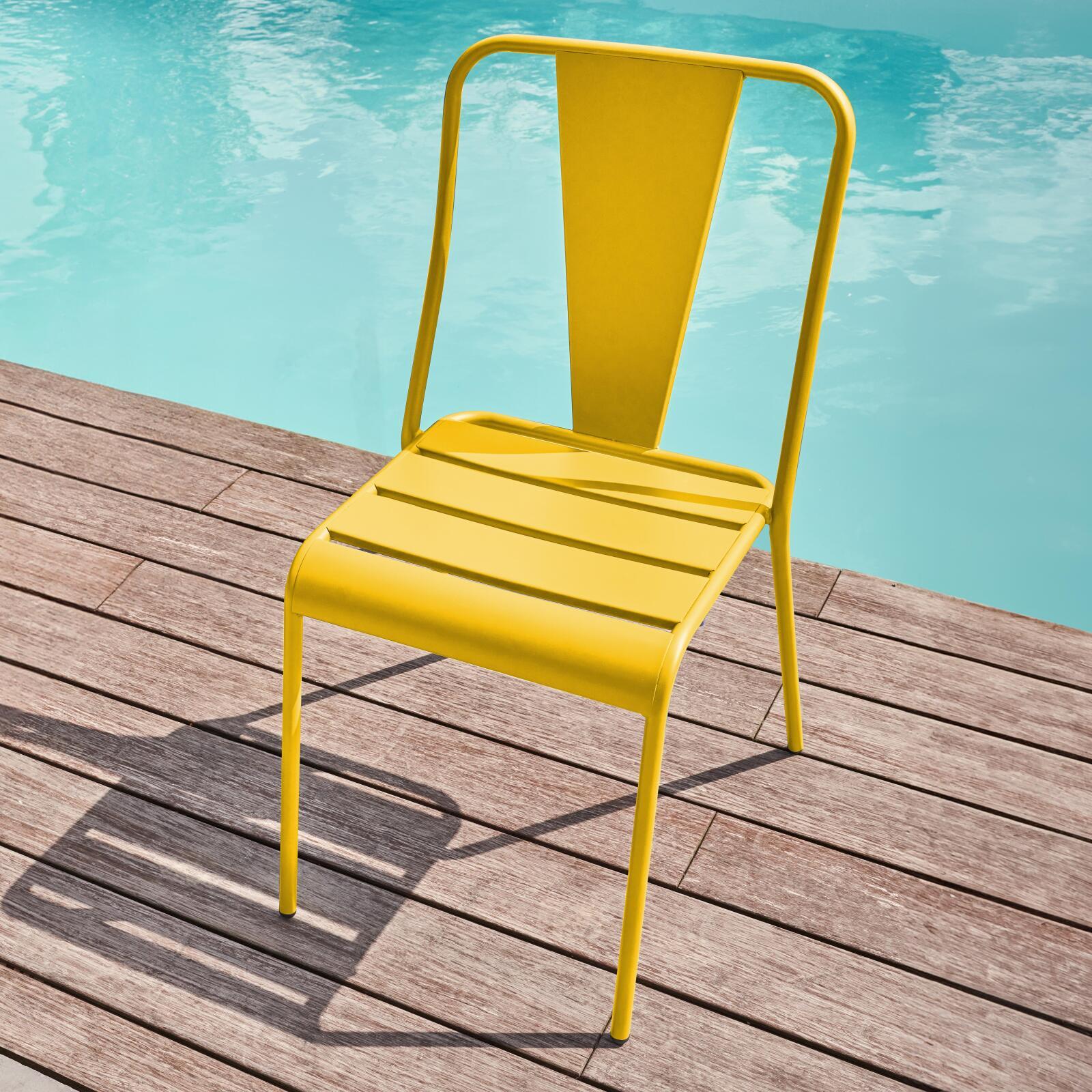 Chaise style bistrot en métal