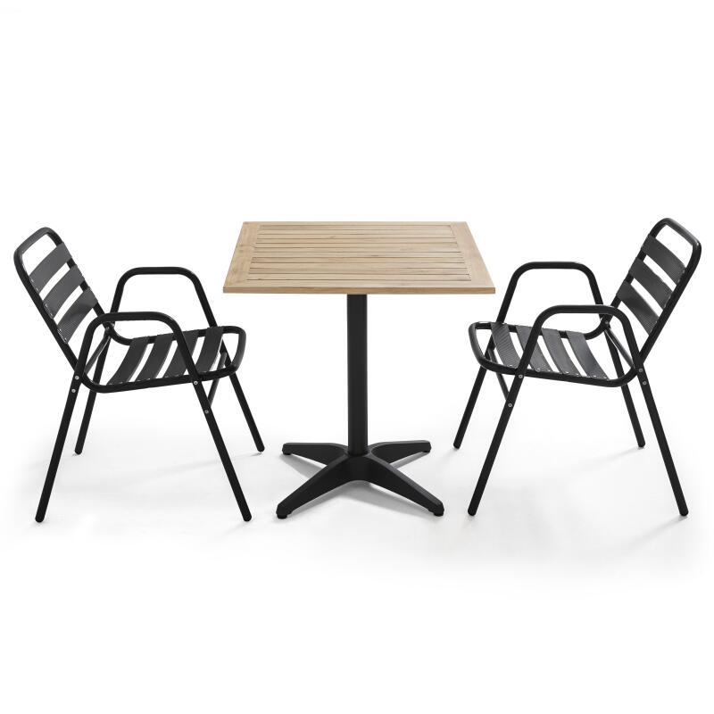 Table de terrasse carrée en bois et 2 fauteuils en aluminium