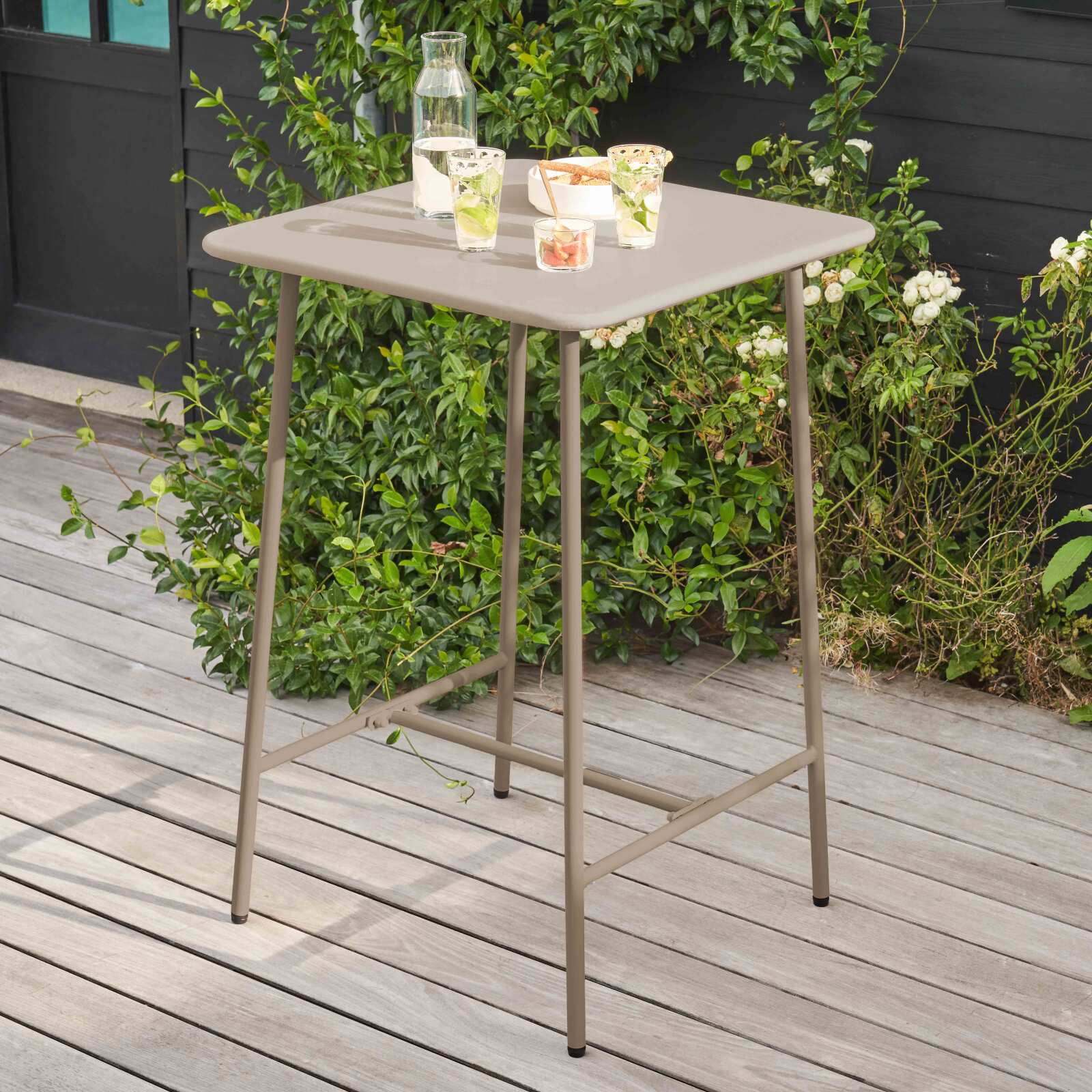 Table de restaurant haute carrée en métal (70 cm) - 4 places