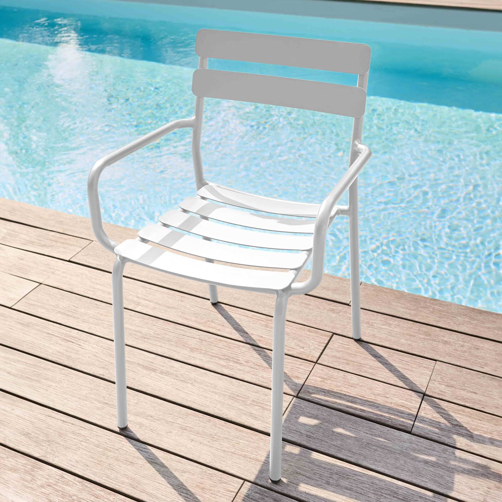 Chaise de terrasse de restaurant en aluminium avec accoudoirs